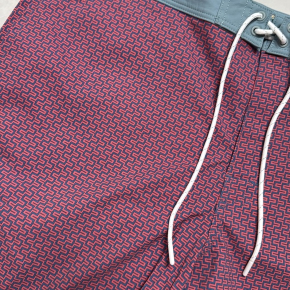 NWT JCrew Swim Trunks Size 38 - Picture 3 of 4